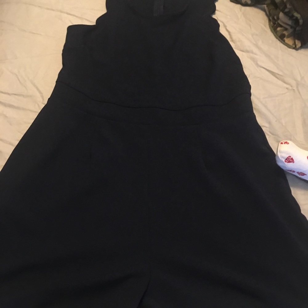 Romper - Picture 4 of 4